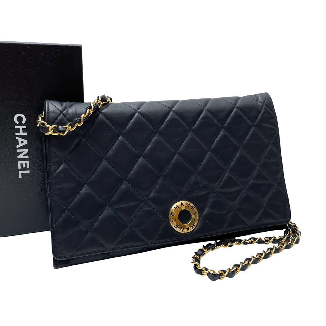 Chanel Quilted Lambskin Circle Logo Chain Shoulder Bag