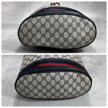 Gucci GG Sherry Line Shoulder Bag Navy Leather Drawstring — view 7
