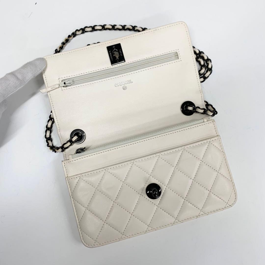 Chanel Lambskin Turnlock Shoulder Bag Chain Wallet — view 6