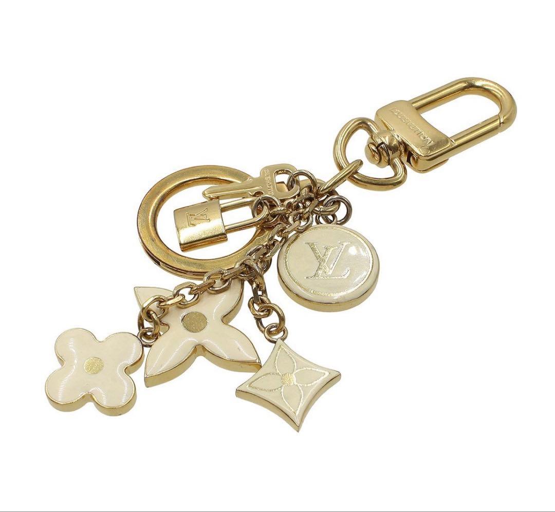 Louis Vuitton Porte Cles Pampille Charm Key Holder — view 3