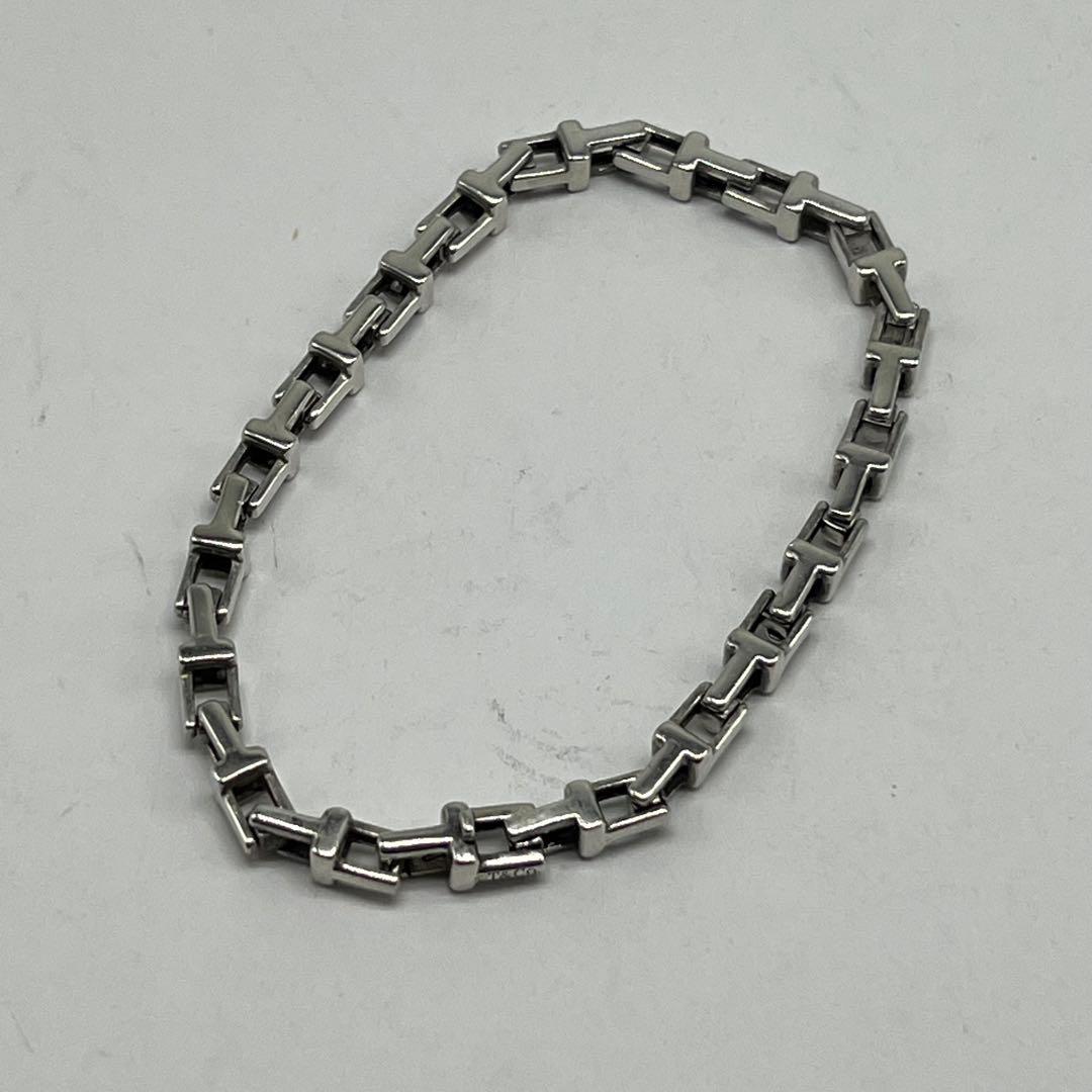 Tiffany & Co Tiffany T Narrow Chain Bracelet — view 2