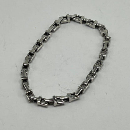 Tiffany & Co Tiffany T Narrow Chain Bracelet — view 2