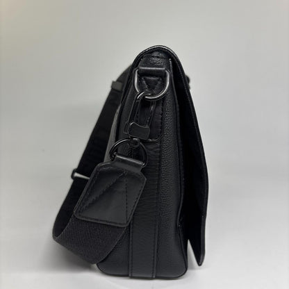 Louis Vuitton Super Aerogram Takeoff Messenger Bag — view 4