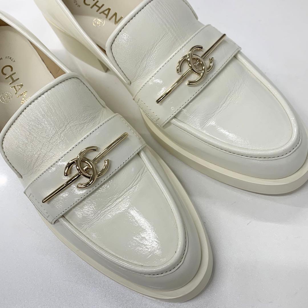 Chanel Coco Mark Leather Loafers White