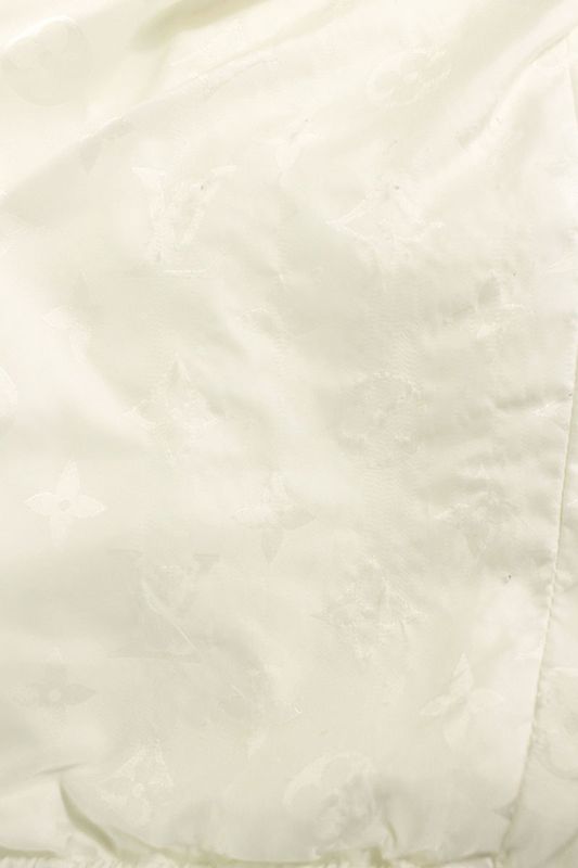 Louis Vuitton 22AW Rm222q MO6 Hlb46w Monogram Reversible Windbreaker Blouson