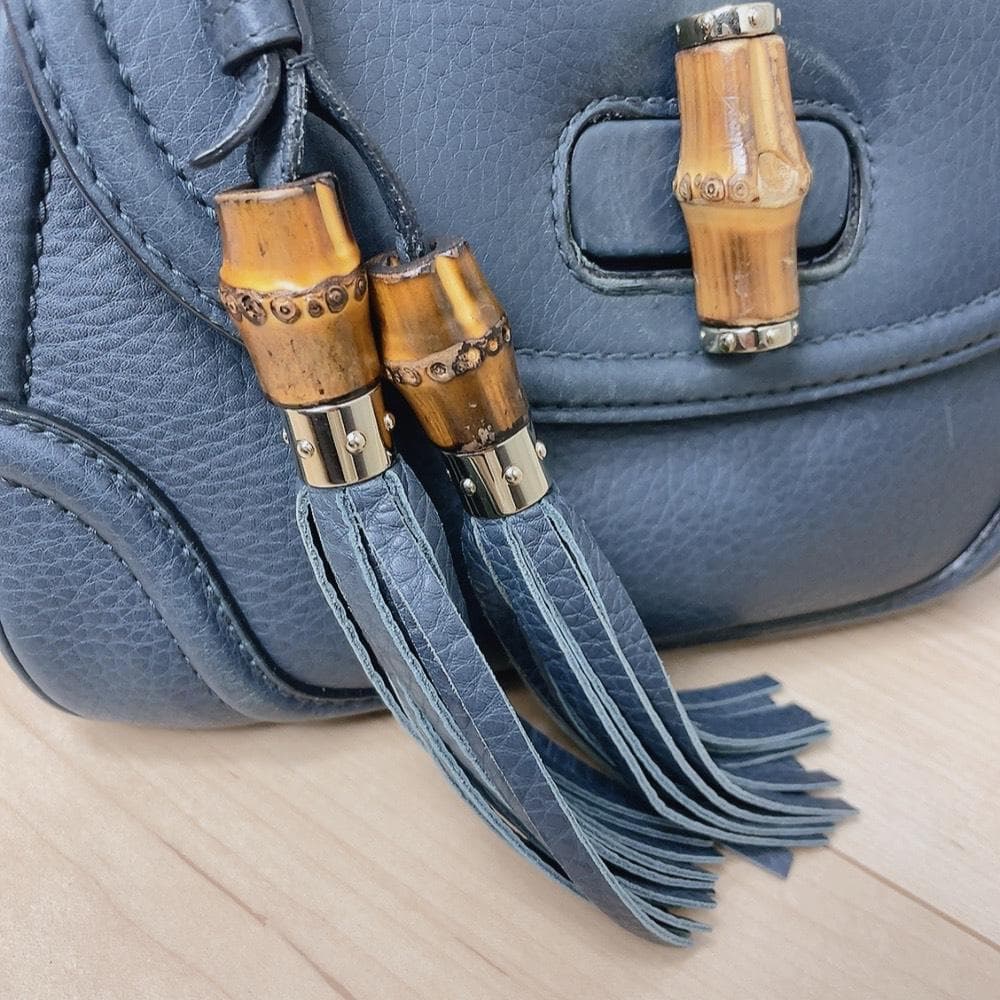 Gucci New Bamboo 2-Way Handbag Tassel — view 8