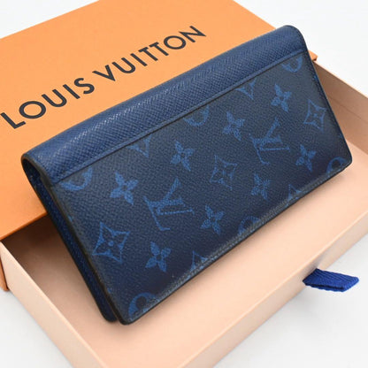Louis Vuitton Taigarama Portefeuille Brazza Wallet Cobalt Monogram