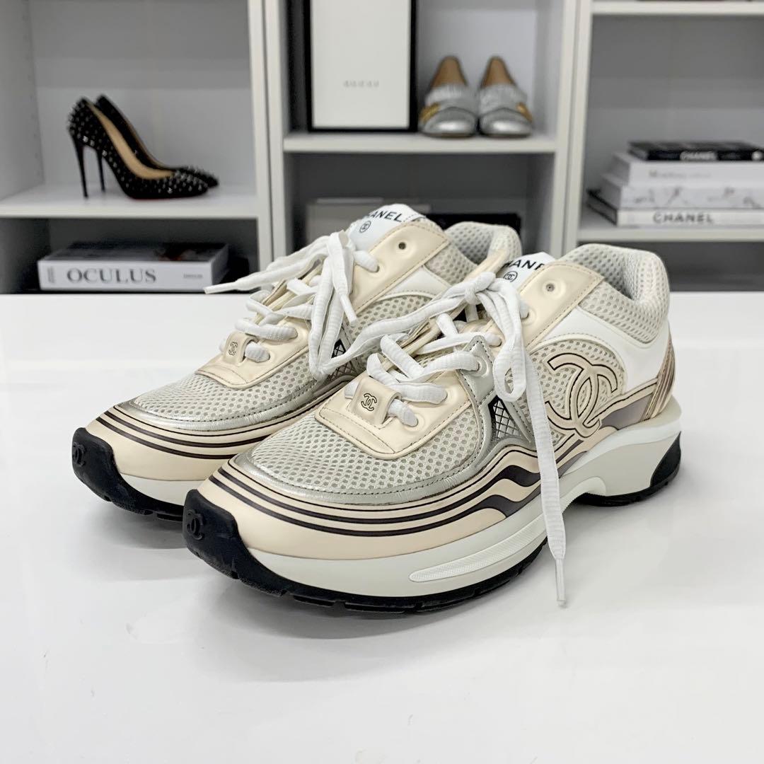 Chanel CC Logo Mesh Leather Sneakers Beige — view 2