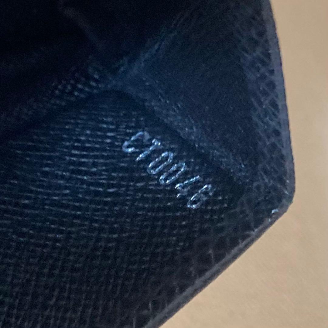 Louis Vuitton Taiga Coin Case Porte Monet Boite Coin Purse