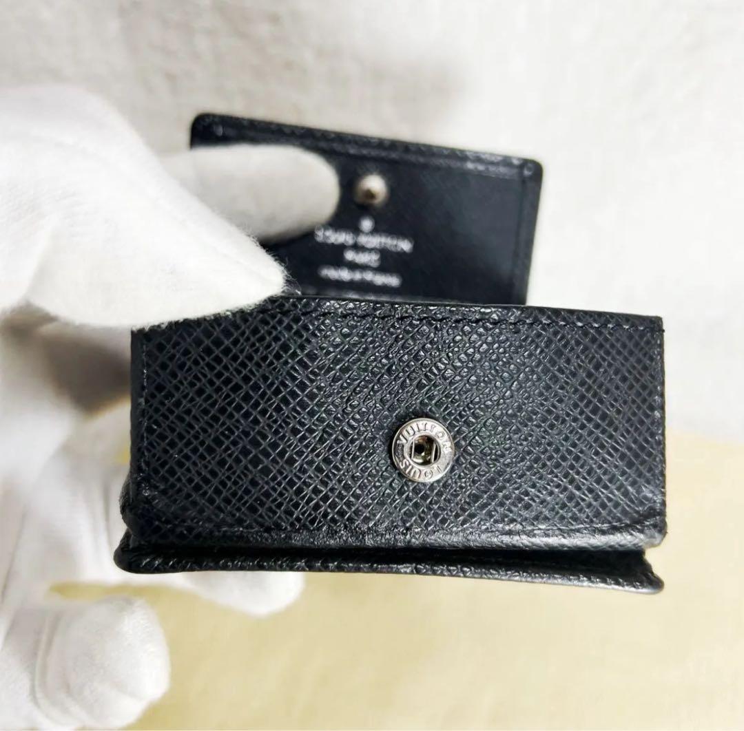 Louis Vuitton Taiga Coin Case Porte Monet Boite Coin Purse