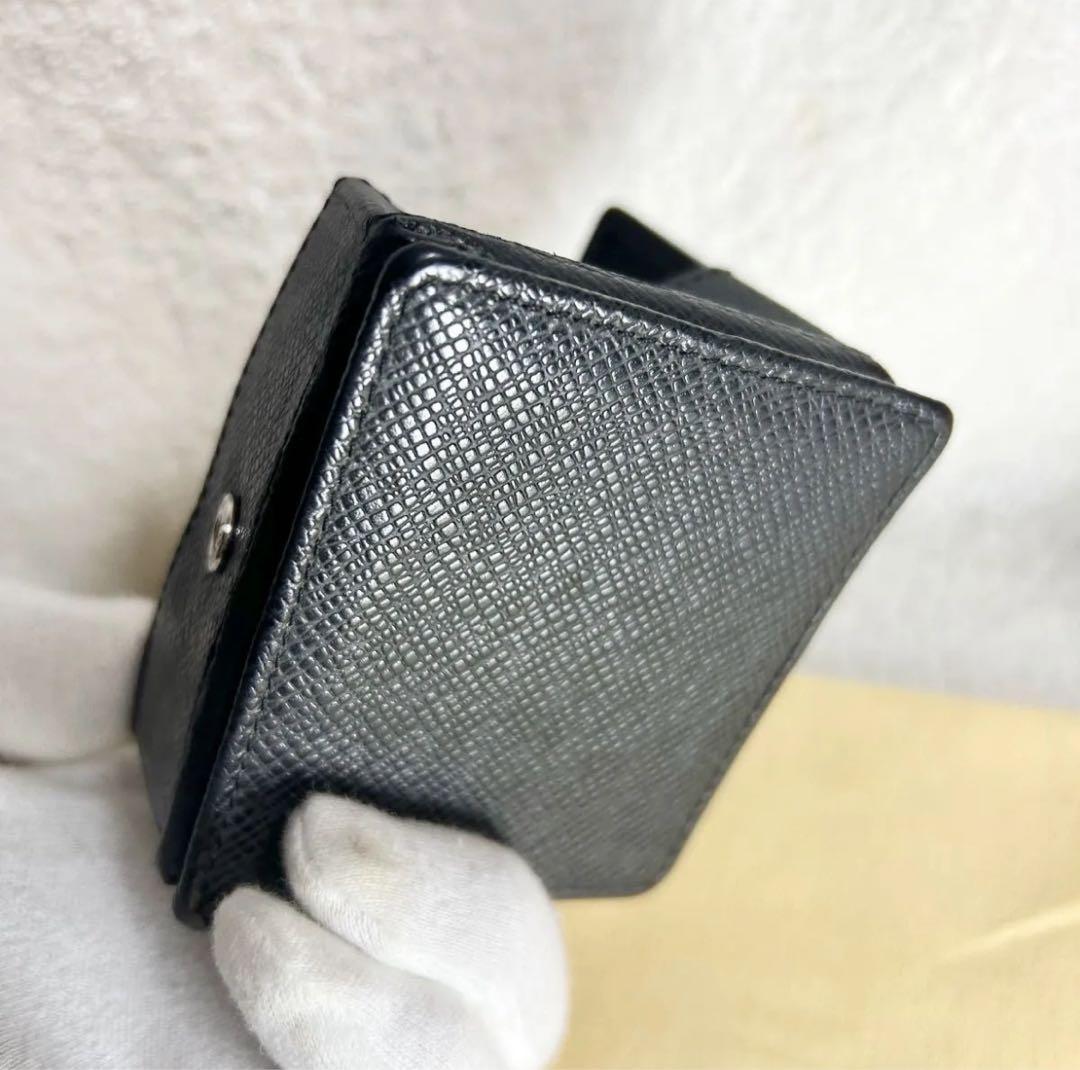 Louis Vuitton Taiga Coin Case Porte Monet Boite Coin Purse