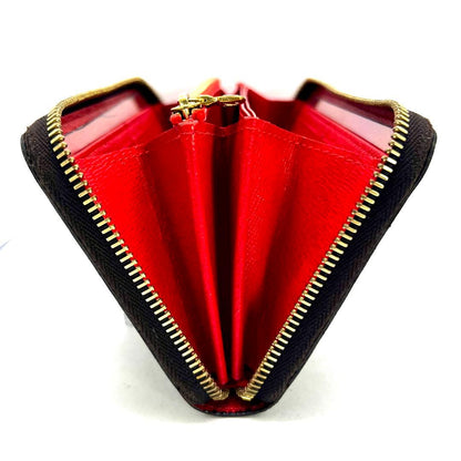Louis Vuitton My LV World Tour Zippy Wallet — view 8