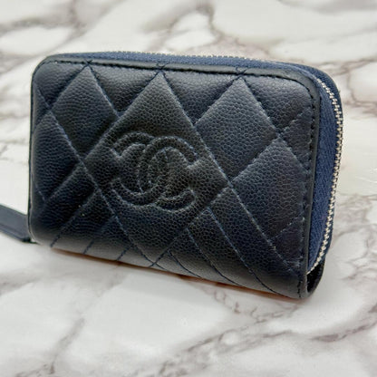Chanel Stitch CC Coin Case Card — view 2