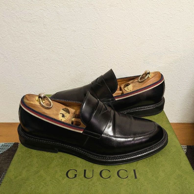 Gucci Coin Loafers Black 7