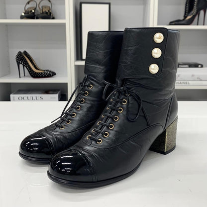 Chanel Leather Cocomark Pearl Wrinkled Lace-up Short Boots