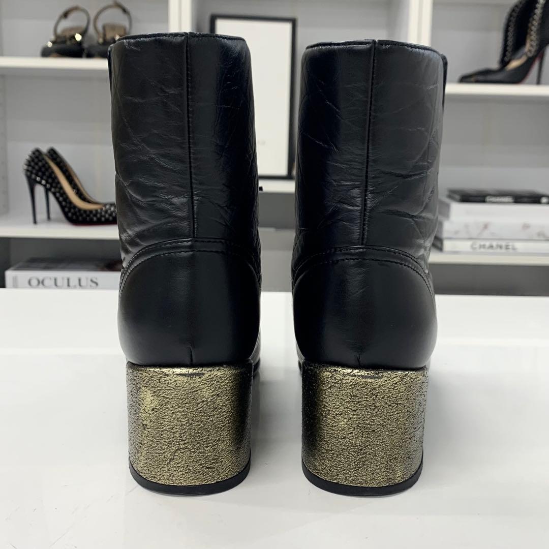 Chanel Leather Cocomark Pearl Wrinkled Lace-up Short Boots