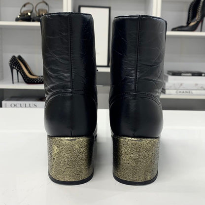 Chanel Leather Cocomark Pearl Wrinkled Lace-up Short Boots