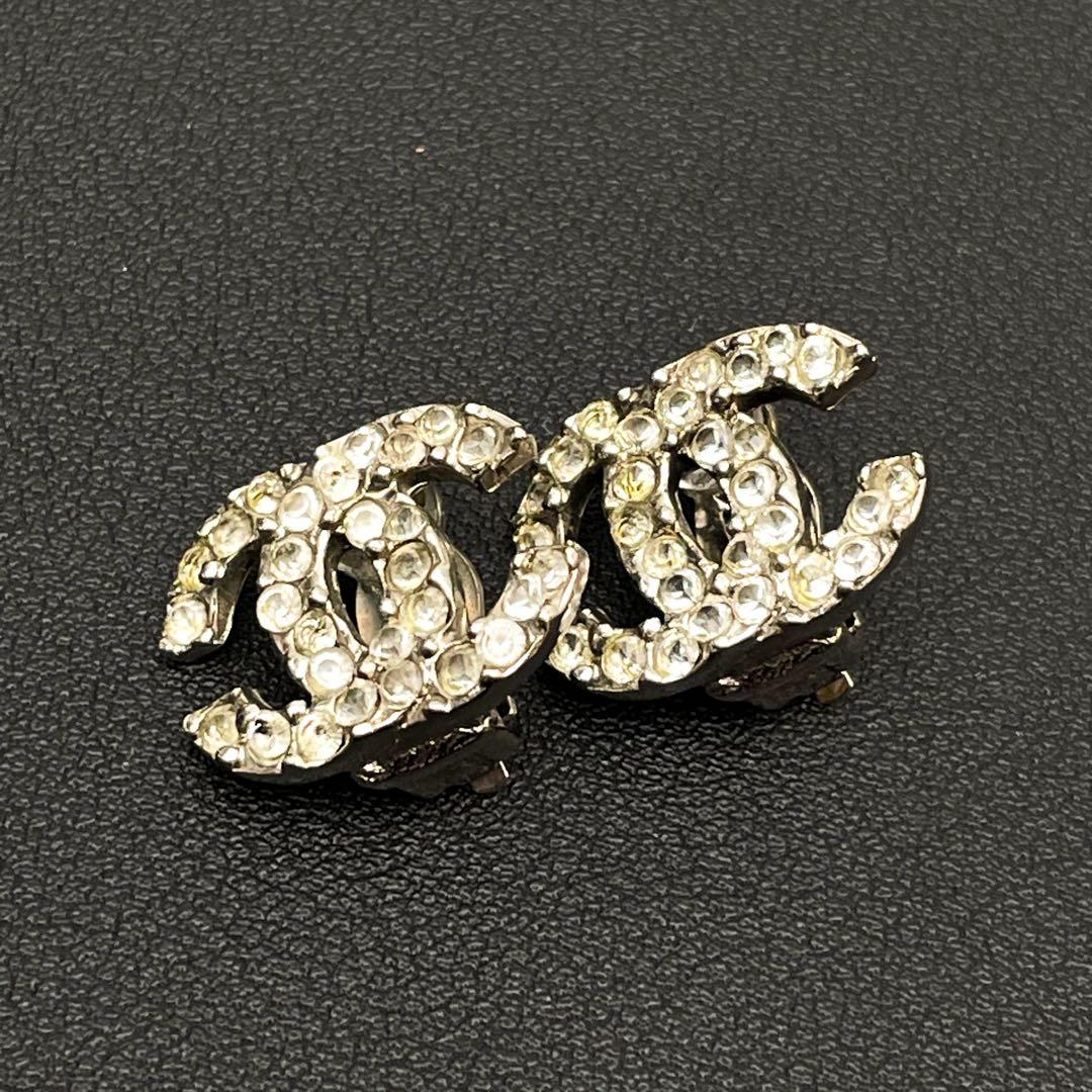 Chanel CC Logo Earrings 03A Rhinestone Icon Silver — view 2