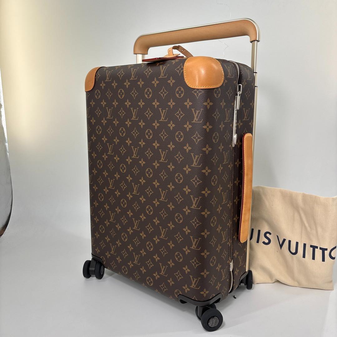 Louis Vuitton Super Monogram Horizon 50 Travel Bag — view 2