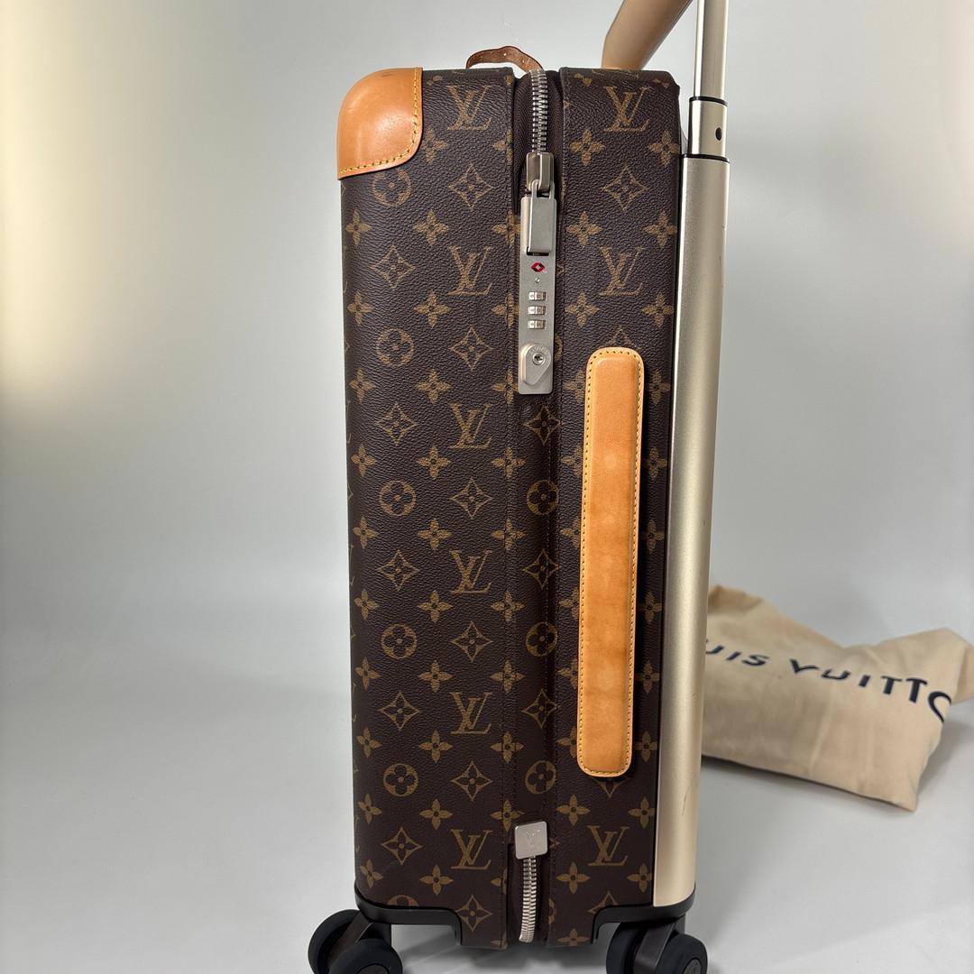 Louis Vuitton Super Monogram Horizon 50 Travel Bag — view 6