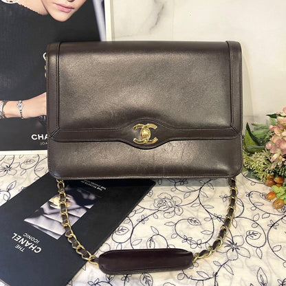 Chanel Vintage Turnlock Chain — view 2