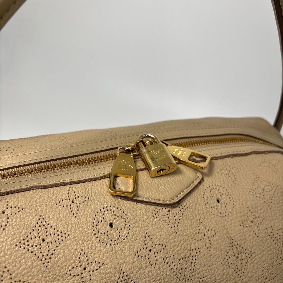 Louis Vuitton Mahina Galatea MM Shoulder — view 8