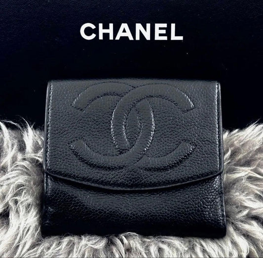 Chanel Wallet Jumbo CC Logo Caviar Snap Bifold