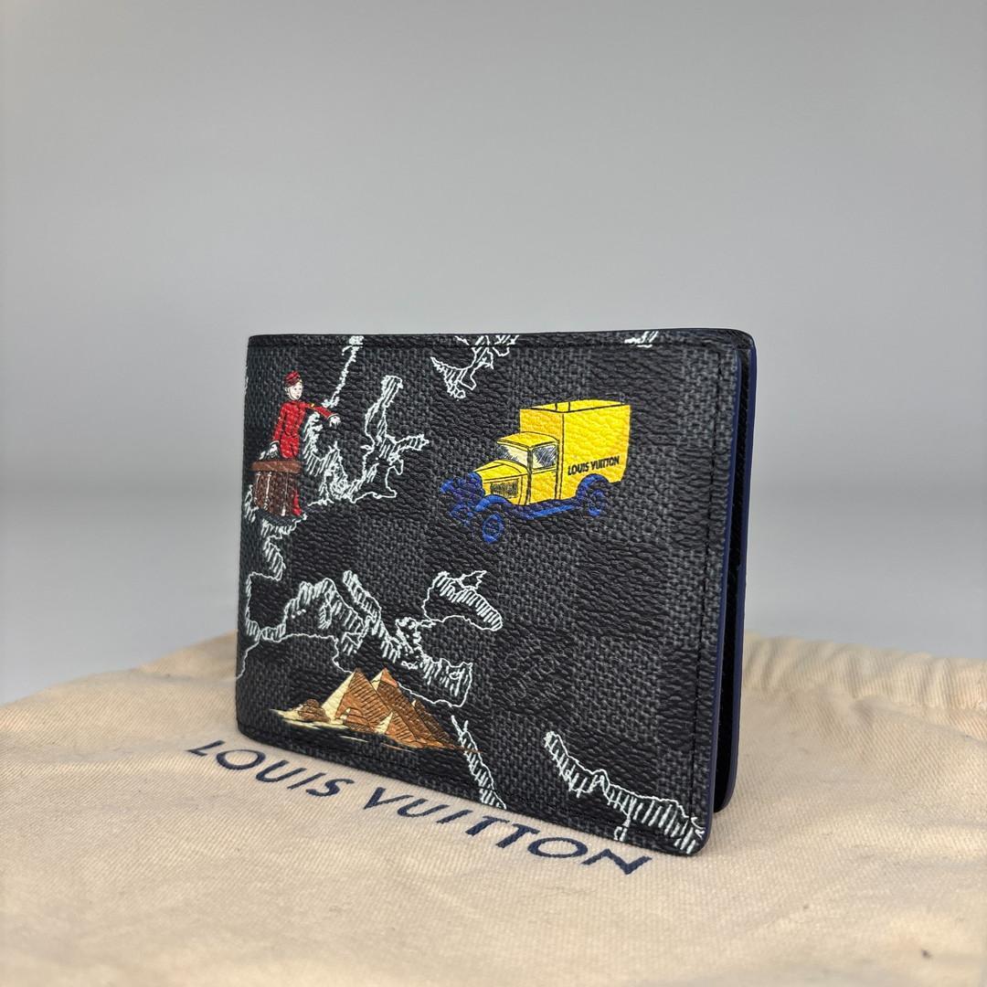 Louis Vuitton Portefeuille Calf Bifold Wallet — view 2