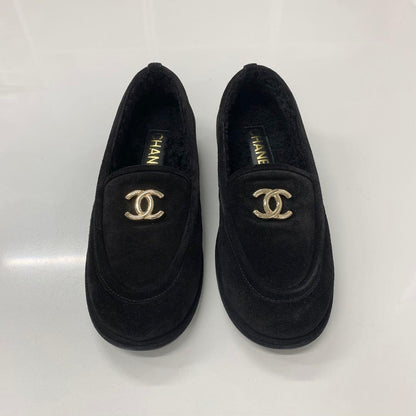 Chanel CC Logo Suede Shearling Flat Shoes Black — view 2