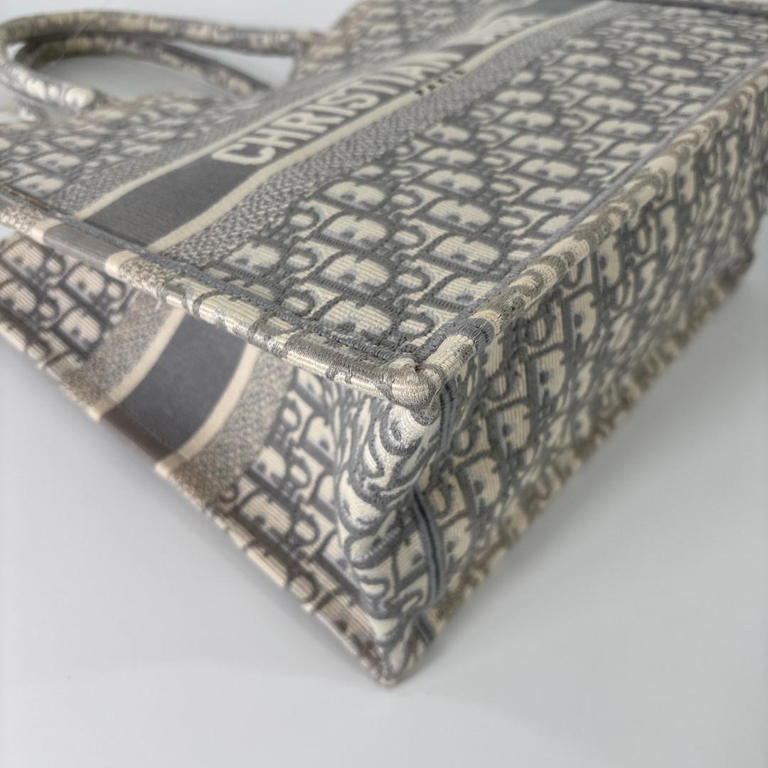 Christian Dior Book Tote Medium Oblique Gray