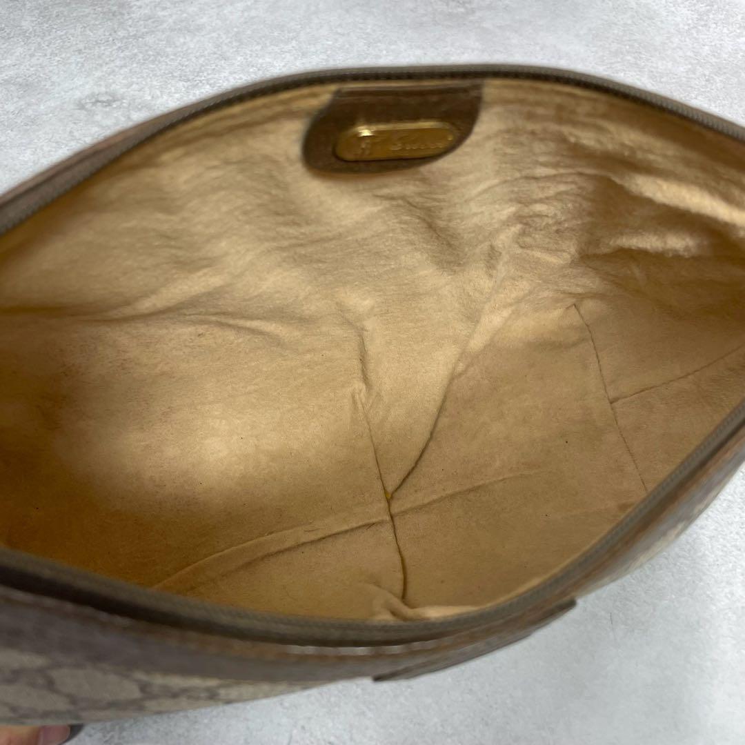 Gucci GG Clutch Brown Beige Logo Leather — view 4