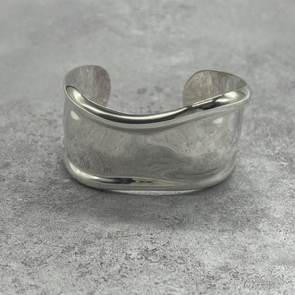Tiffany & Co Elsa Peretti Bone Calfskin Bangle Bracelet