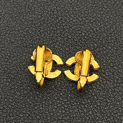 Chanel CC Logo Earrings Rhinestone Gold — view 4
