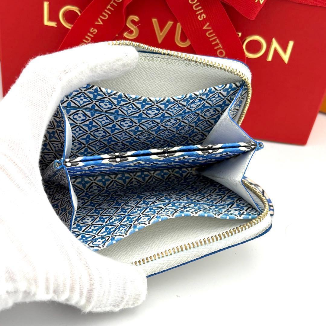 Louis Vuitton Coin Case Zippy Purse White Blue — view 3