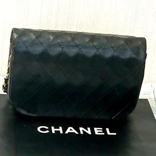 Chanel Quilted Chain Shoulder Lambskin Double Flap Black — view 2