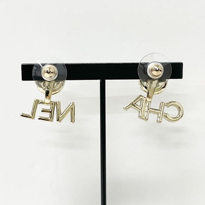 Chanel Earrings CC Logo Rhinestone Pearl Gold — view 8