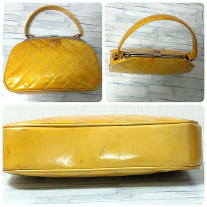 Chanel Quilted Handbag Enamel Yellow Kiss Lock Silver — view 4