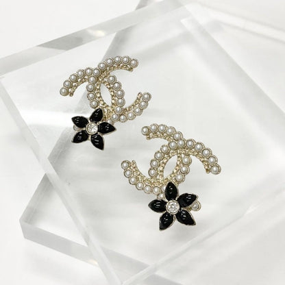 Chanel Earrings CC Logo Pearl Line Stone Flower Gold