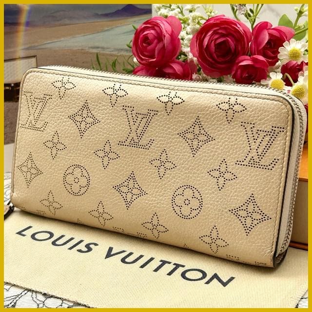 Louis Vuitton Mahina Zippy Wallet