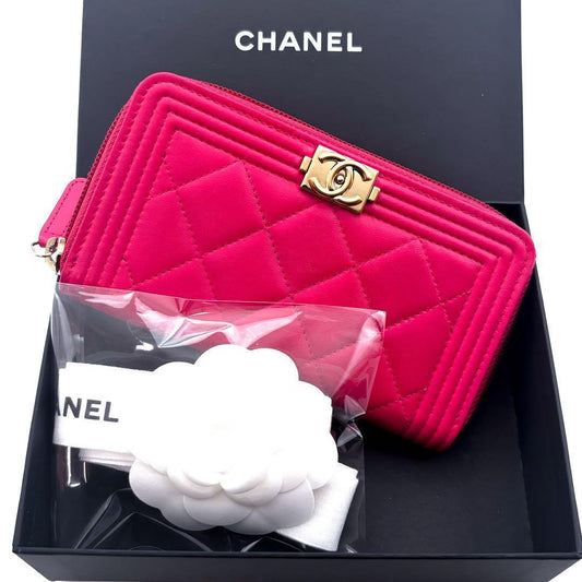 Chanel Wallet Round
