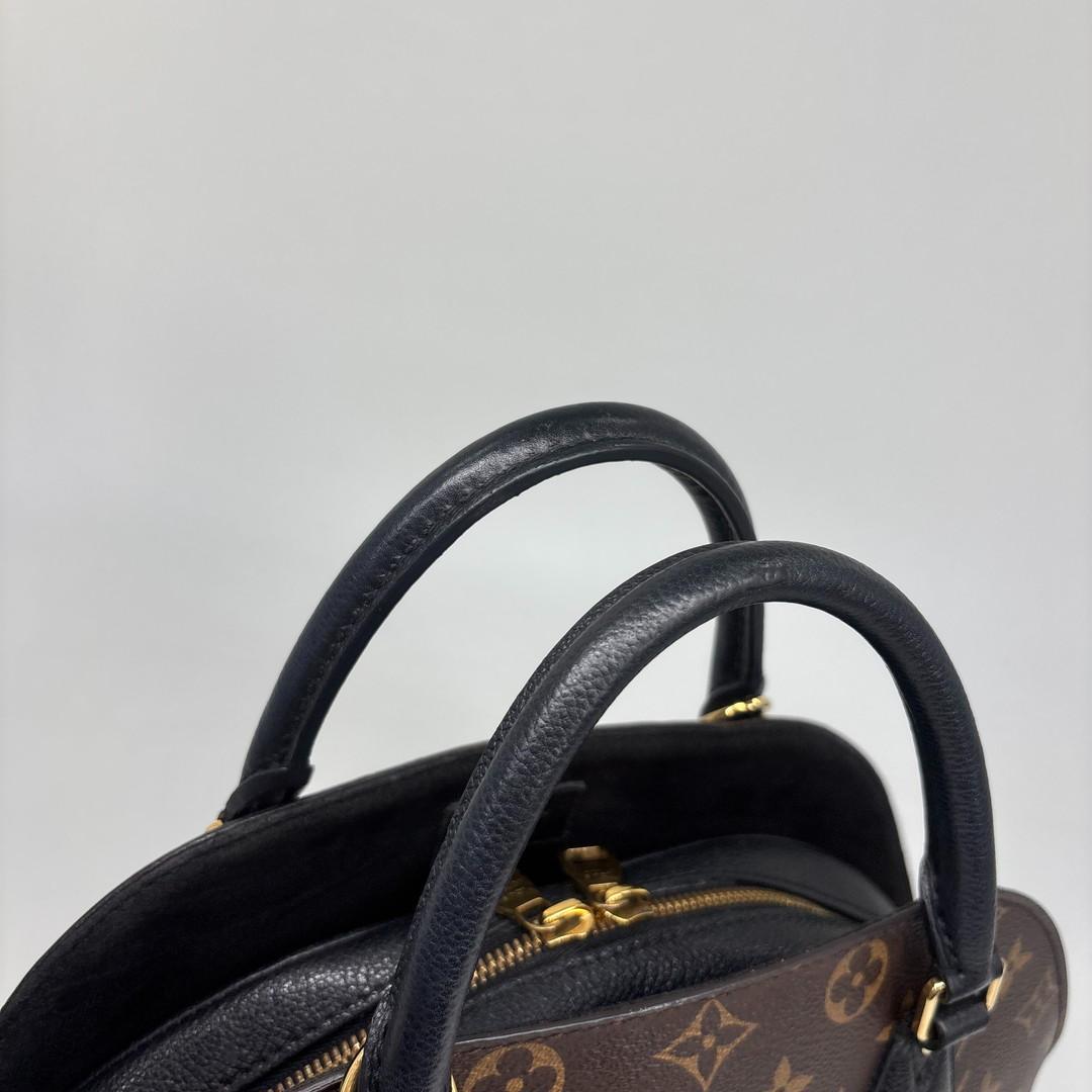 Louis Vuitton Monogram Handbag Alma Into — view 6