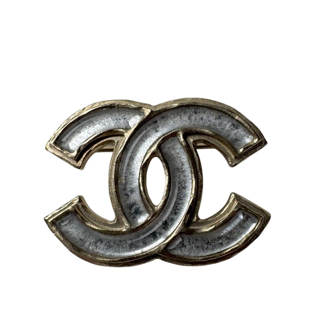 Chanel CC Logo Brooch Silver Gold — view 2