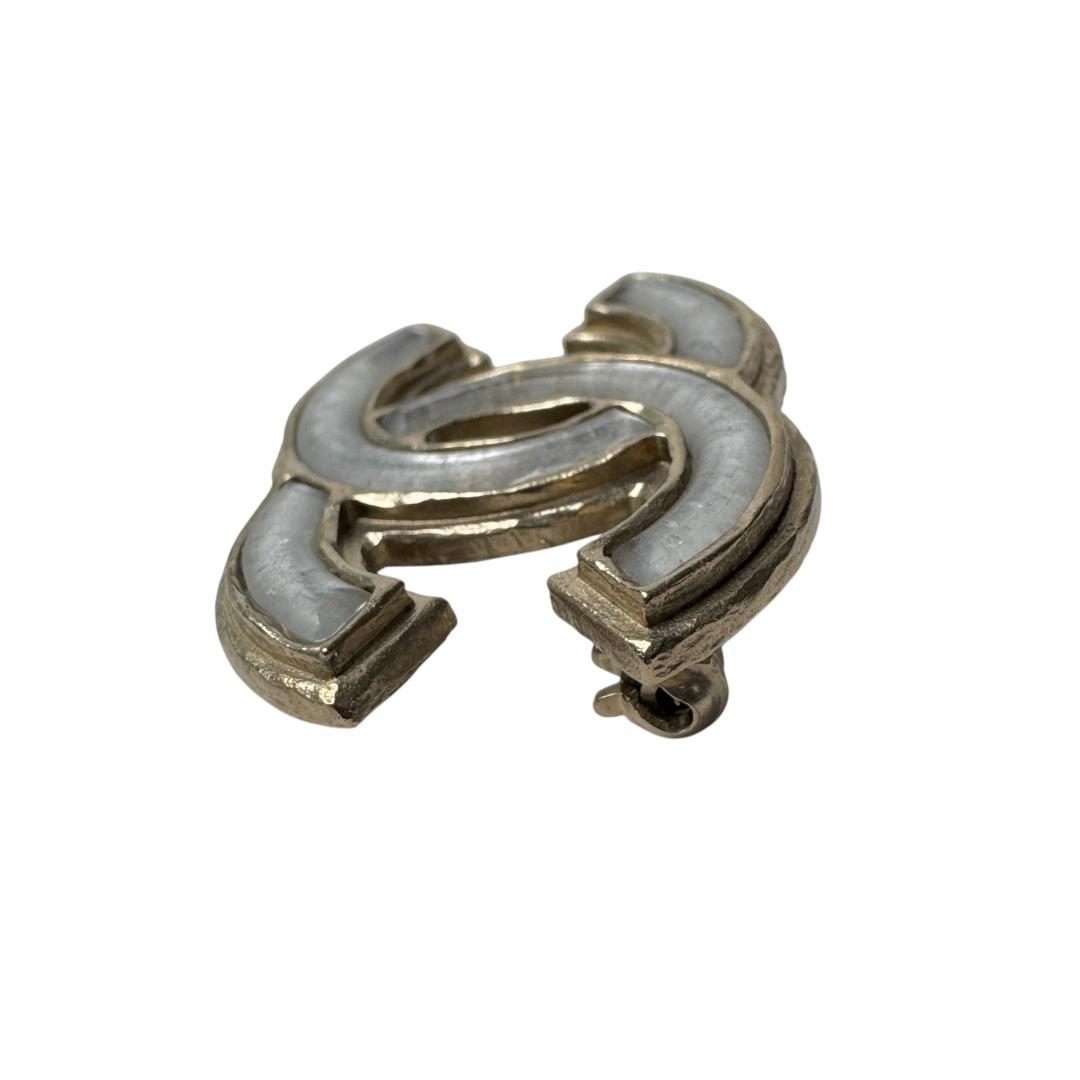 Chanel CC Logo Brooch Silver Gold — view 5