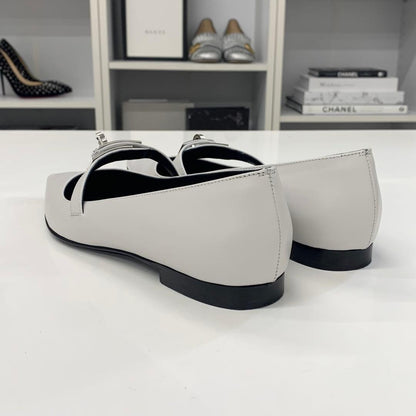 Hermes Kelly Leather Flat Pumps Light Gray — view 4