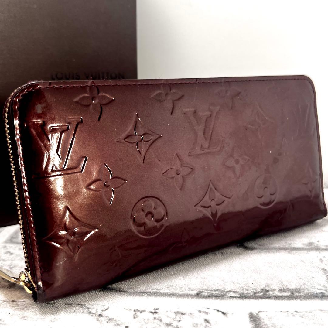 Louis Vuitton Vernis Zippy Wallet Rouge Fauvist