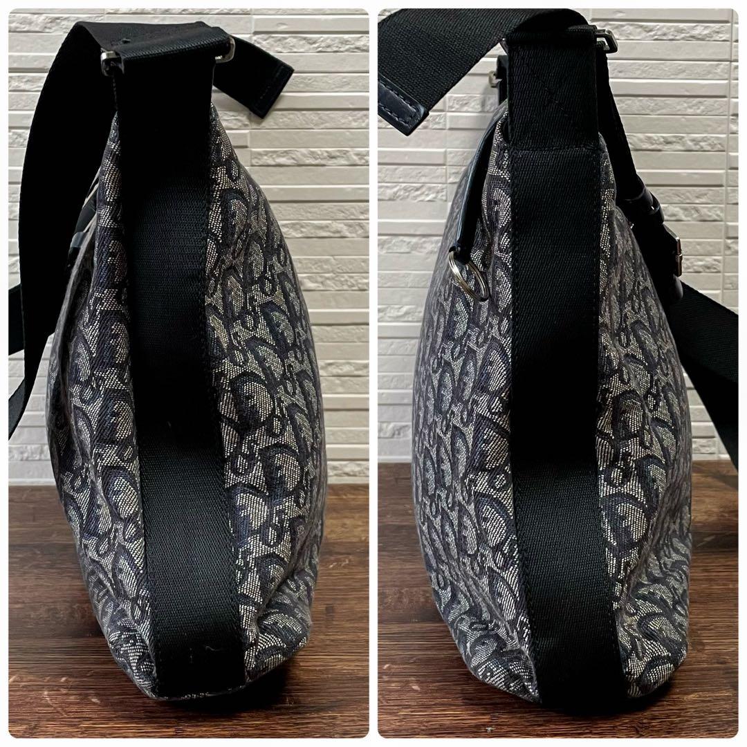 Dior Trotter Canvas Shoulder Bag All Over Pattern Large Navy — view 3