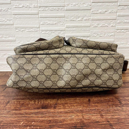Gucci GG Supreme Leather Shoulder Bag Brown — view 5