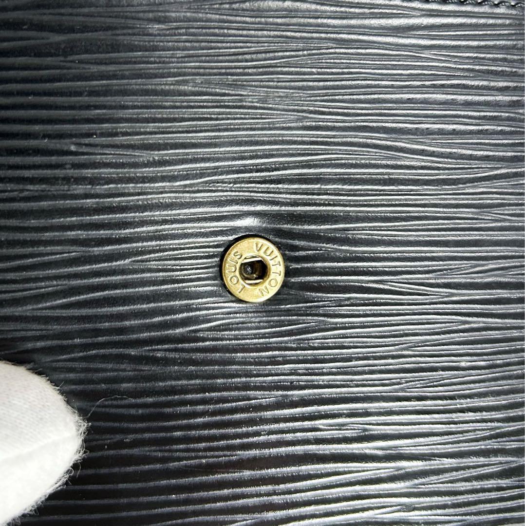 Louis Vuitton Epi Portefeuille Elise W Hook Folding Wallet