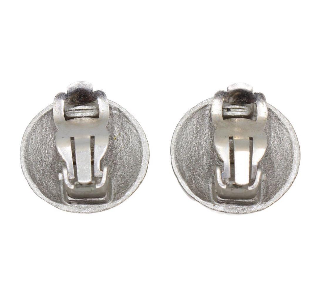 Ultra Chanel Coco Mark Round Earrings