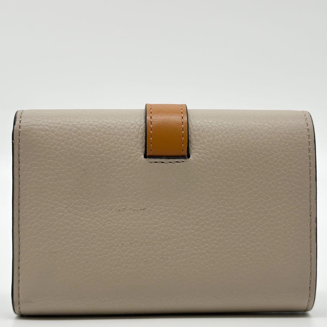 Loewe Vertical Small Wallet Trifold Compact — view 3